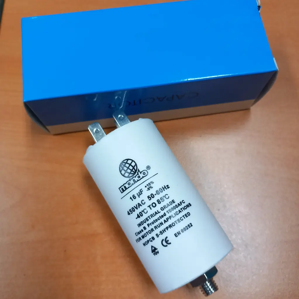 CONDENSATEUR  16µ  - Volt 450
