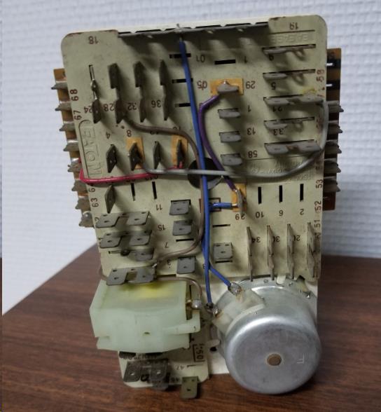 PROGRAMMATEUR M.L. WHIRLPOOL -  EAT 9036M