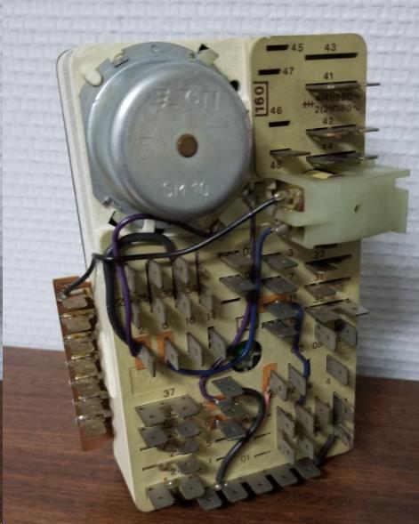 PROGRAMMATEUR M.L. WHIRLPOOL -  EAT 9176D