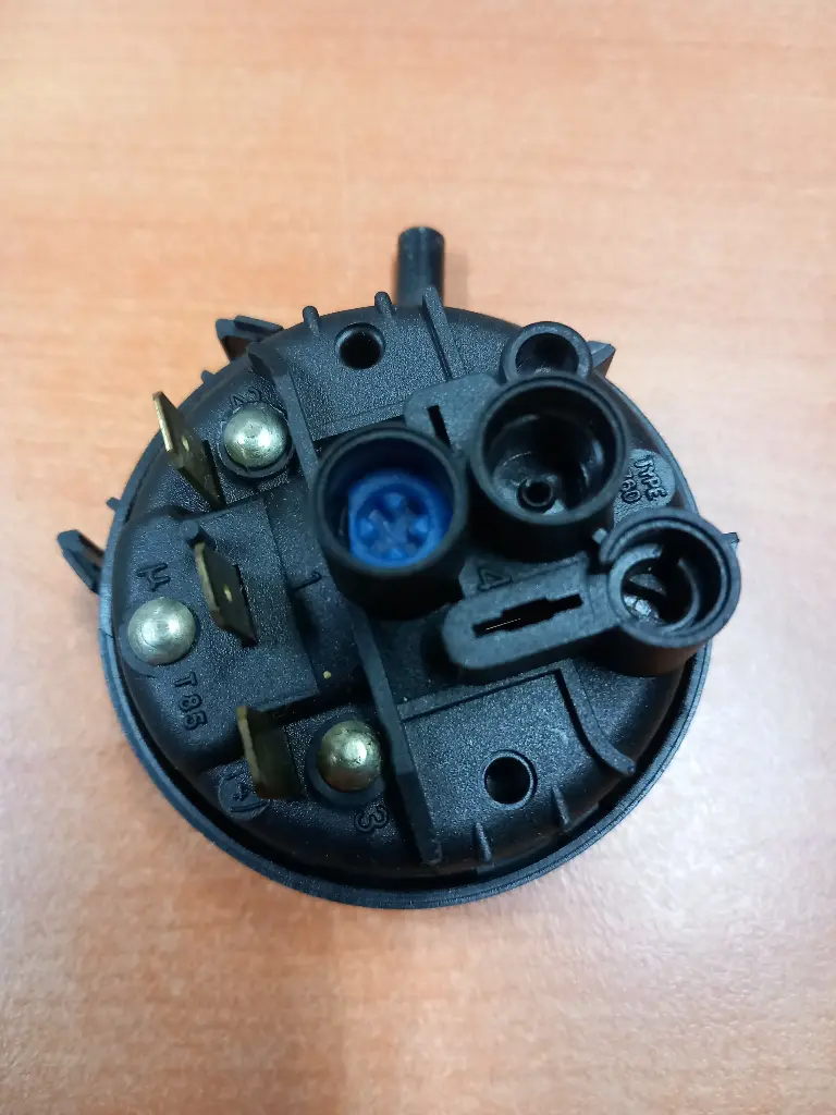 PRESSOSTAT ML BOSCH-SIEMENS 00044250 - 88/45 PLUS LIVRABLE