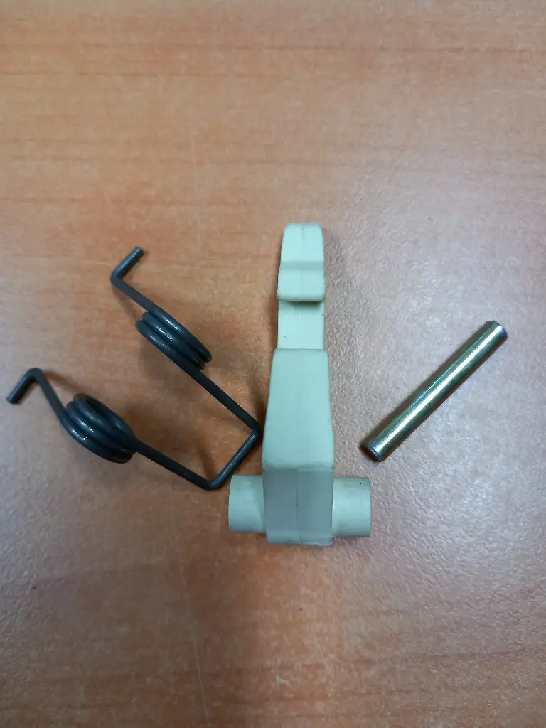 NEZ DE FERMETURE ML ARISTON-INDESIT 104076-C00104076
