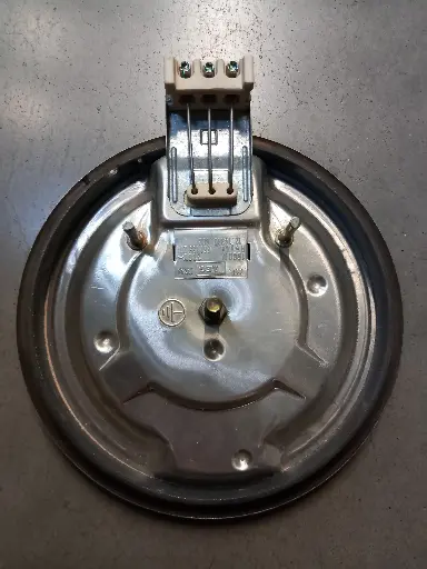 [132.004.032.081] PLAQUE CUISSON AEG 8996611332801 230V-1500W