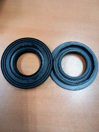 [227.001.033.003] BOURRAGE 40X62/78X10.2/15.5 BOSCH-SIEMENS 00040305