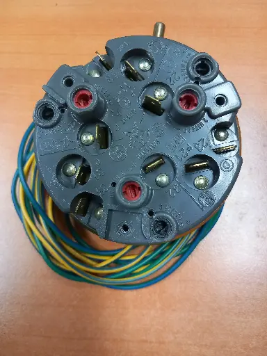 [104.001.005.030] PRESSOSTAT ML 3 NIVEAUX WHIRLPOOL  481927128454