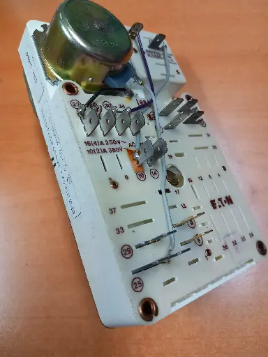 [100.002.026.001] PROGRAMMATEUR LV MIELE 00039142 - EKS816.02C